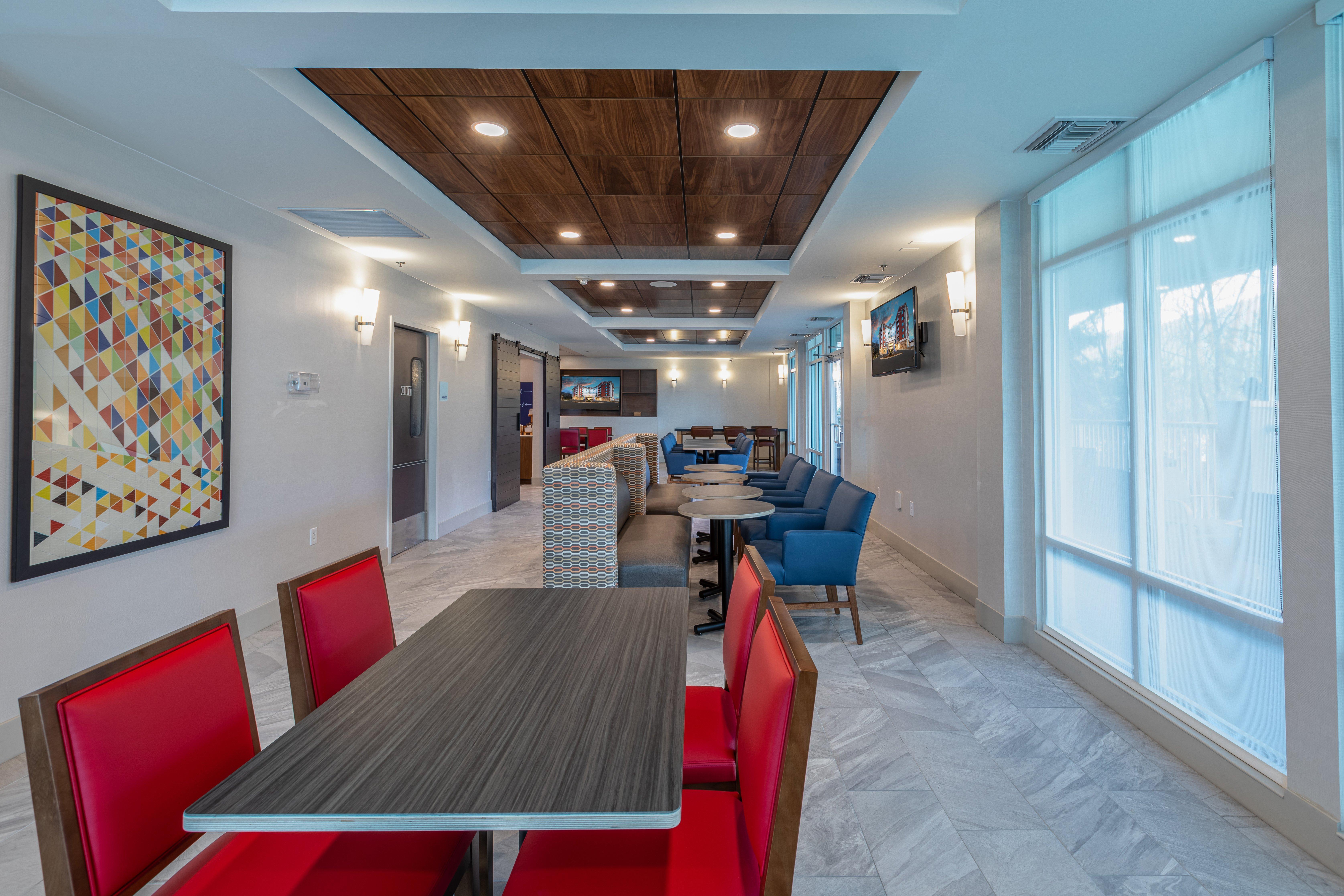Holiday Inn Express & Suites Asheville Downtown By Ihg Экстерьер фото