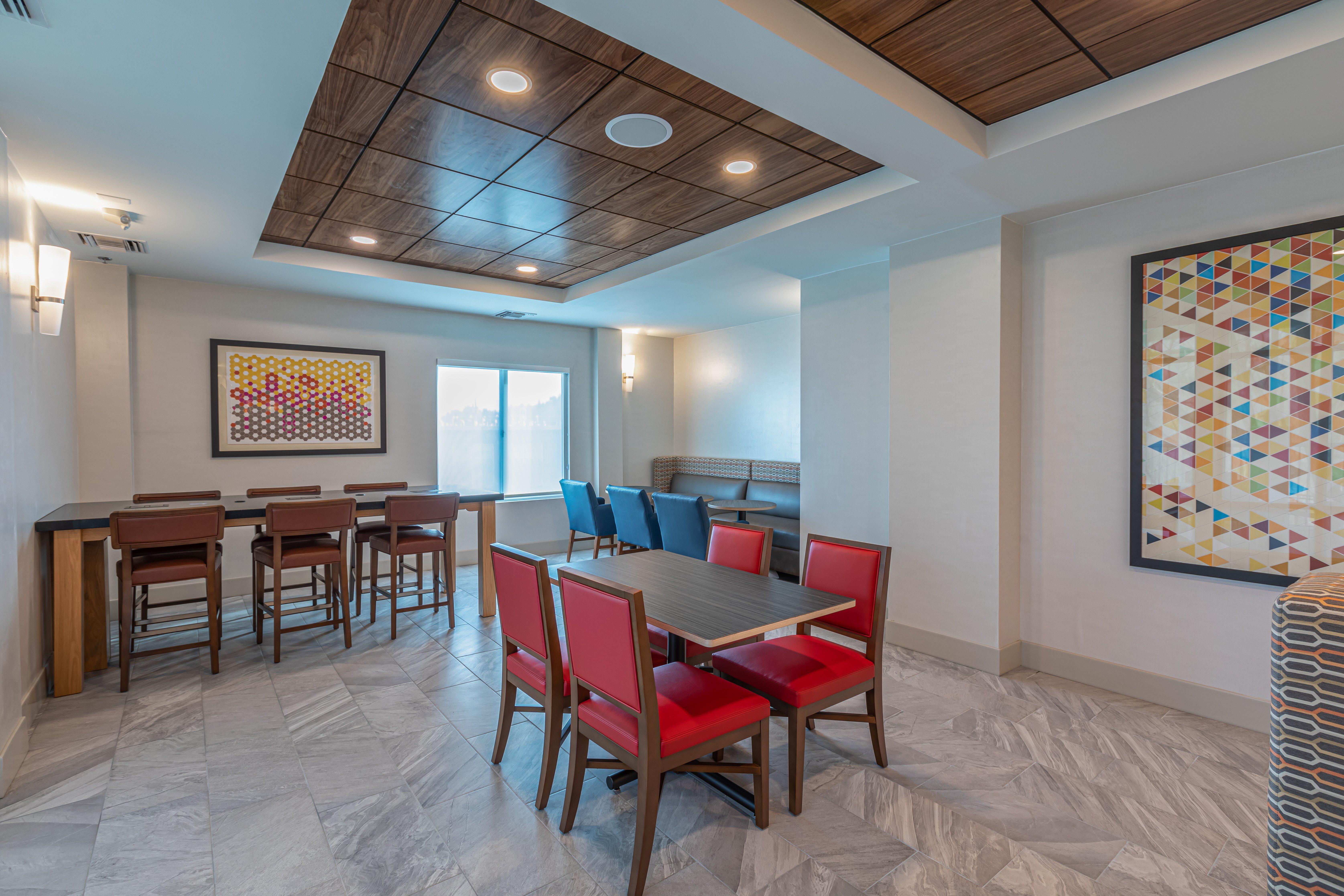 Holiday Inn Express & Suites Asheville Downtown By Ihg Экстерьер фото