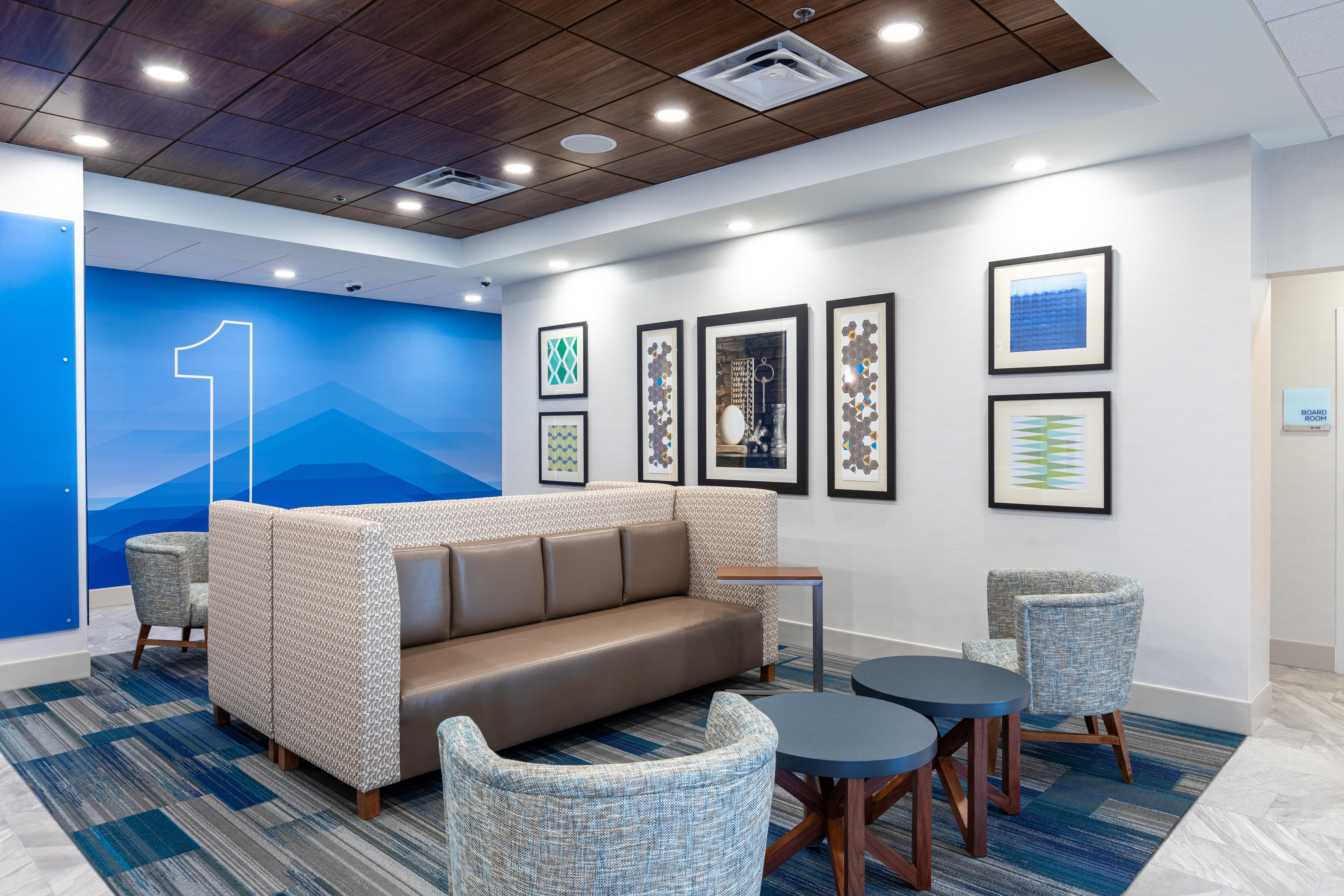 Holiday Inn Express & Suites Asheville Downtown By Ihg Экстерьер фото