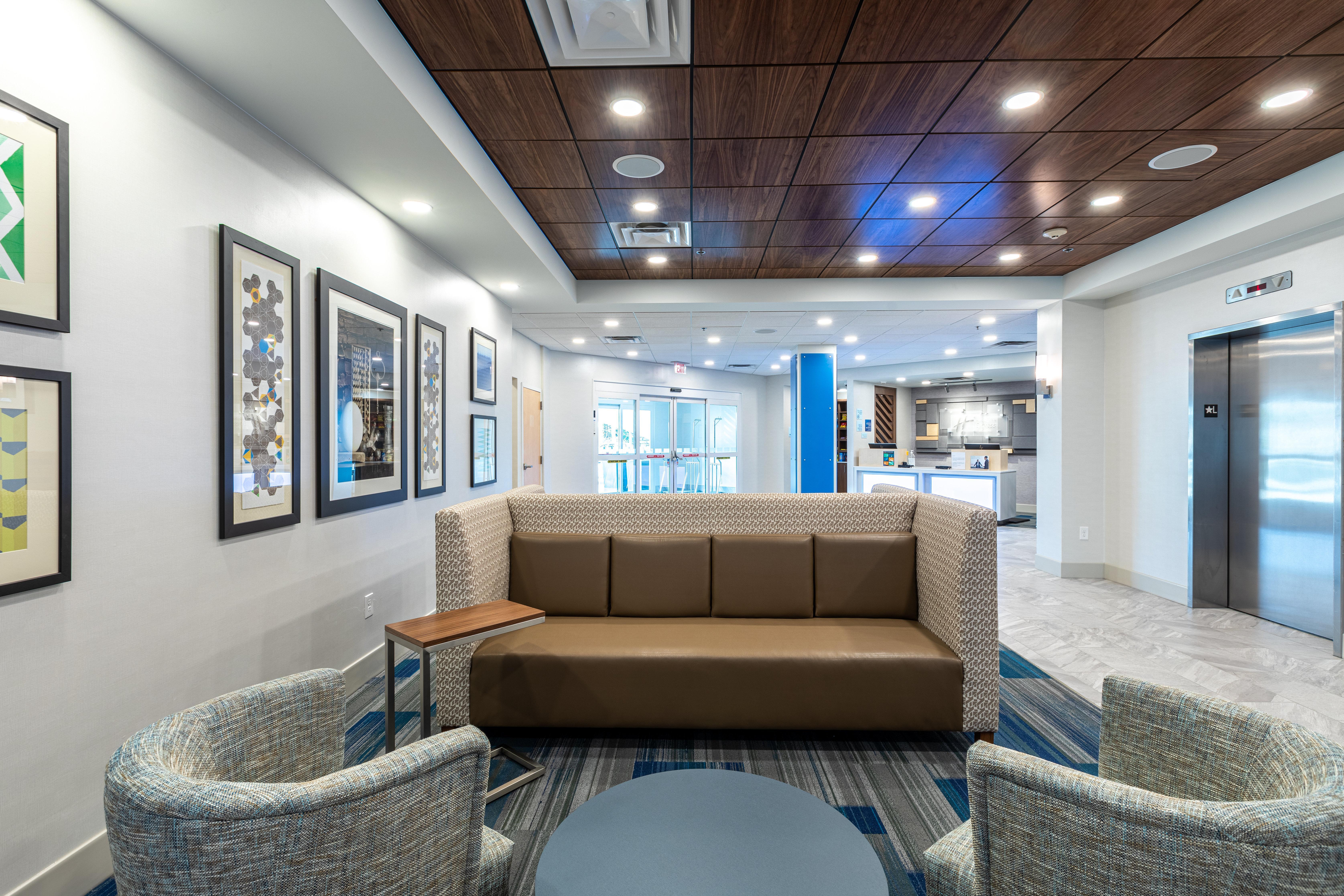 Holiday Inn Express & Suites Asheville Downtown By Ihg Экстерьер фото
