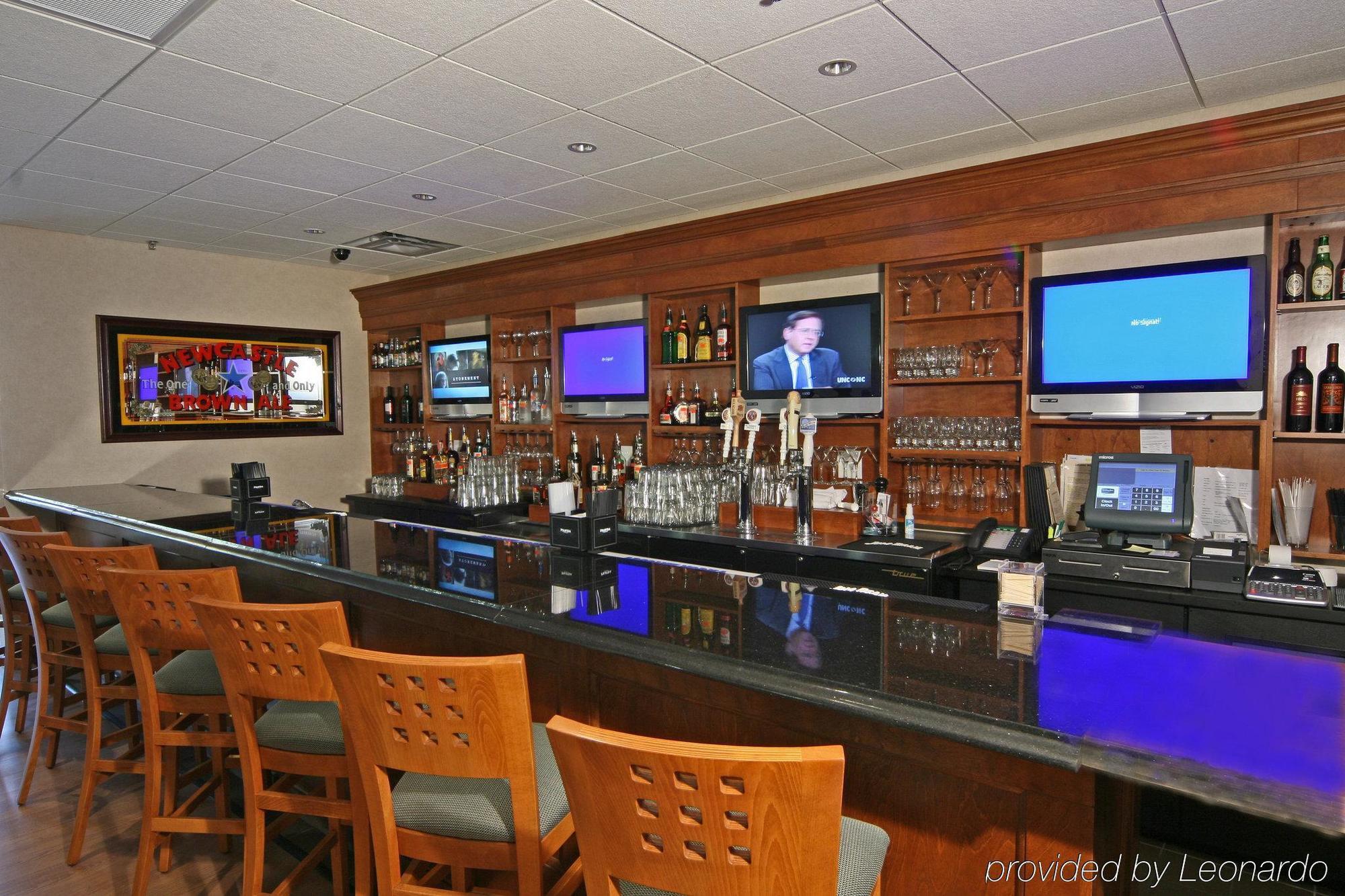 Holiday Inn Express & Suites Asheville Downtown By Ihg Ресторан фото