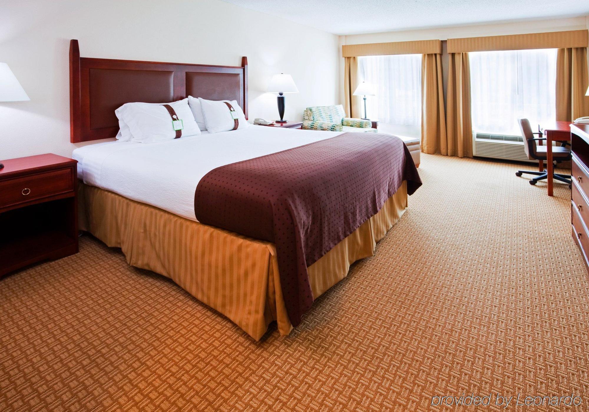 Holiday Inn Express & Suites Asheville Downtown, An Ihg Hotel Номер фото